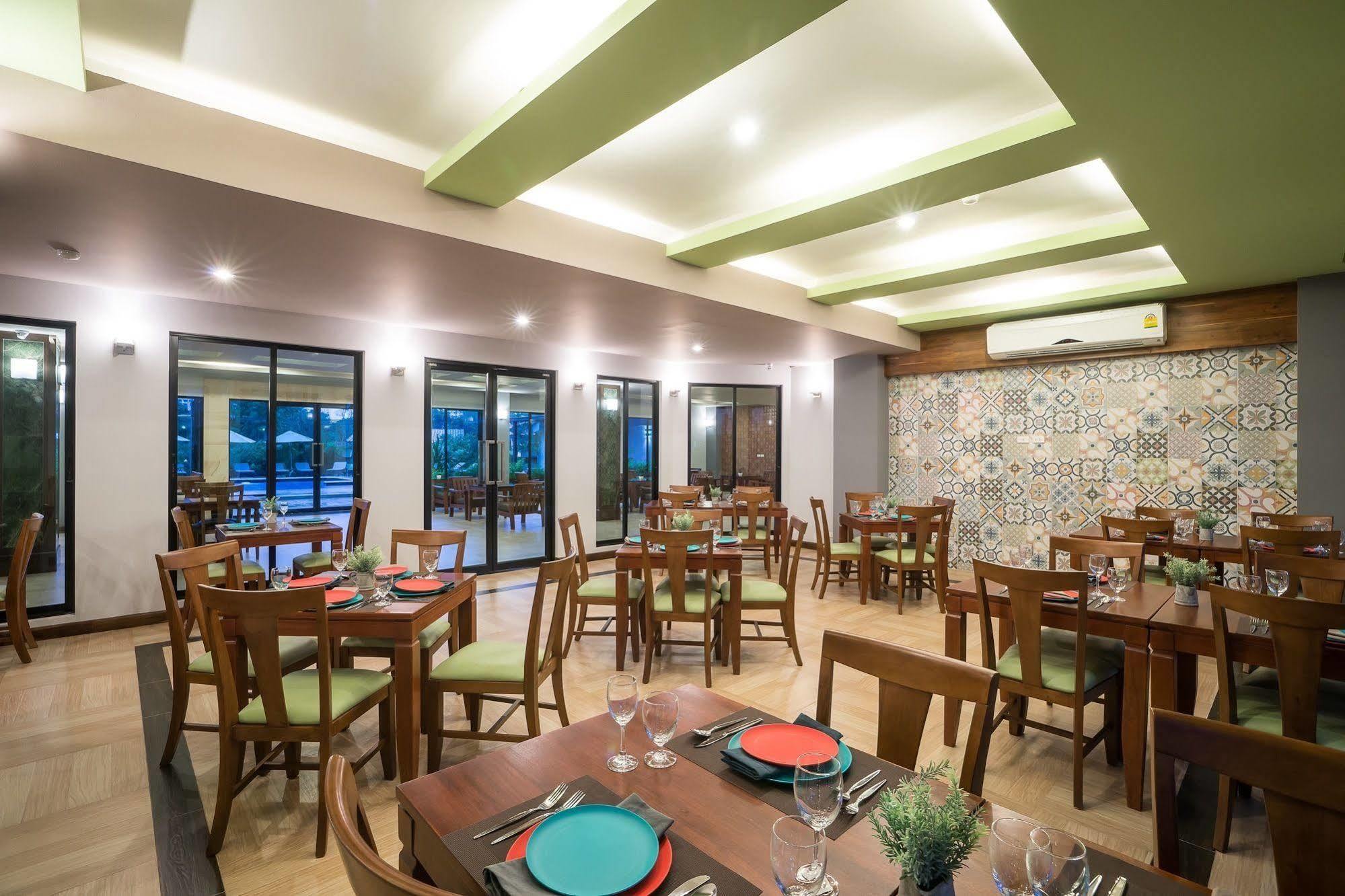 Savotel Na Chom Thian Εξωτερικό φωτογραφία